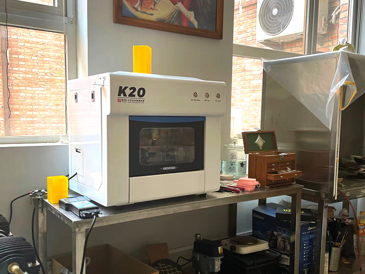K20 小型全自動雕刻機(jī)